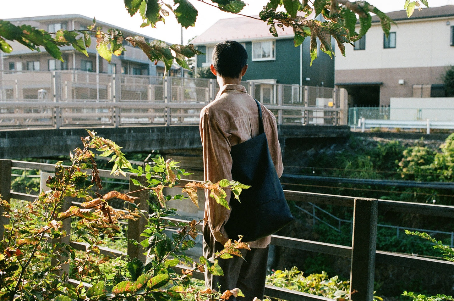 SEYA X ISAAC REINA CHASEN HOBO /LARGE /OIL LEATHER