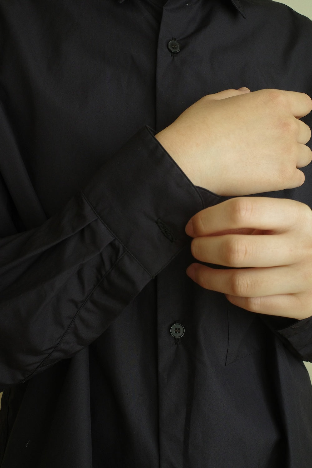 ETERNAL SHIRT-HAND STITCH/SHUTTLE LOOM GIZA COTTON