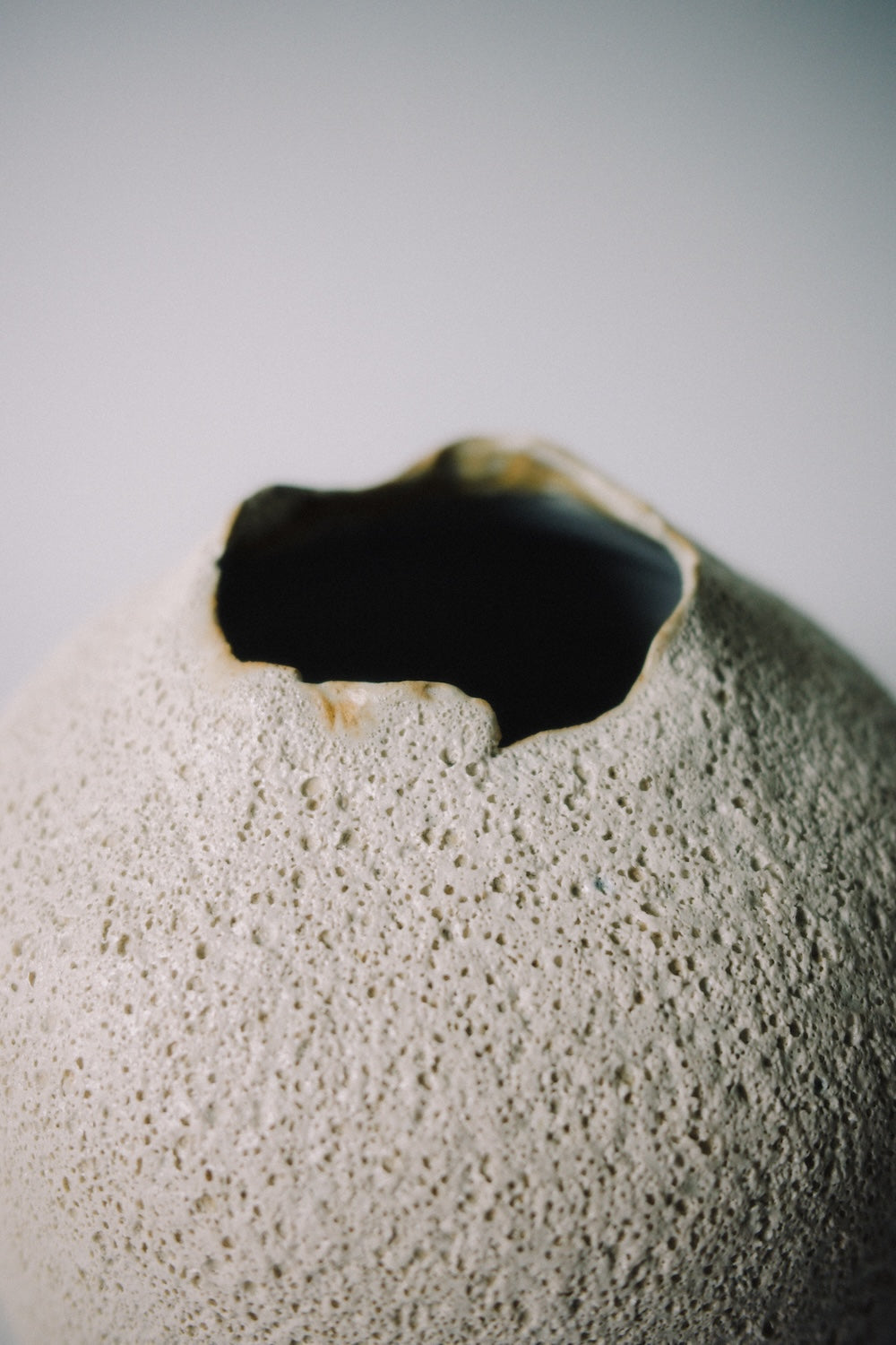 DEIA Pottery -Small Glove