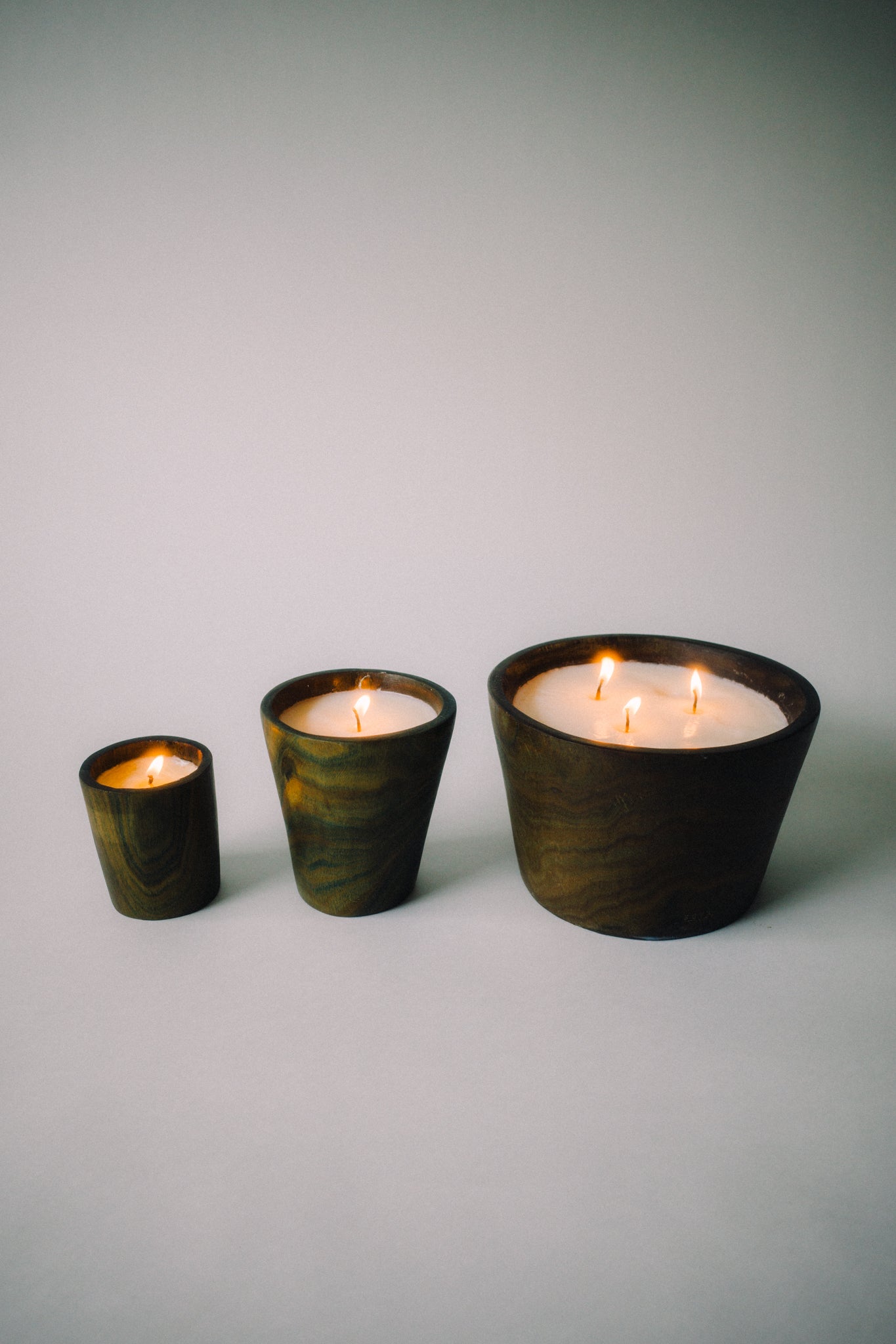 PALO SANTO HAND MADE CANDLE