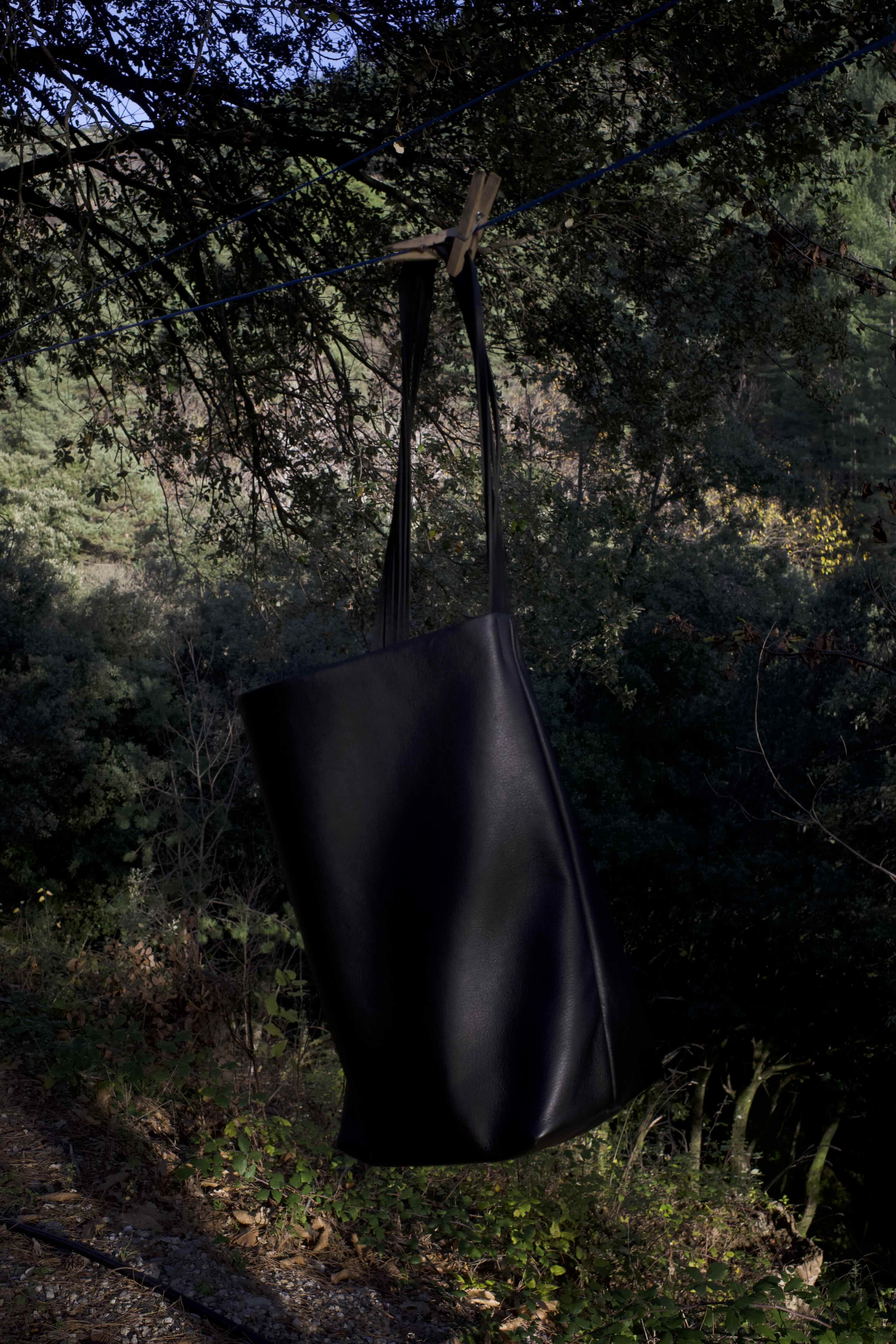 ISSAC REINA レザートートバッグ ISAAC REINA leather tote bag beige | eBay