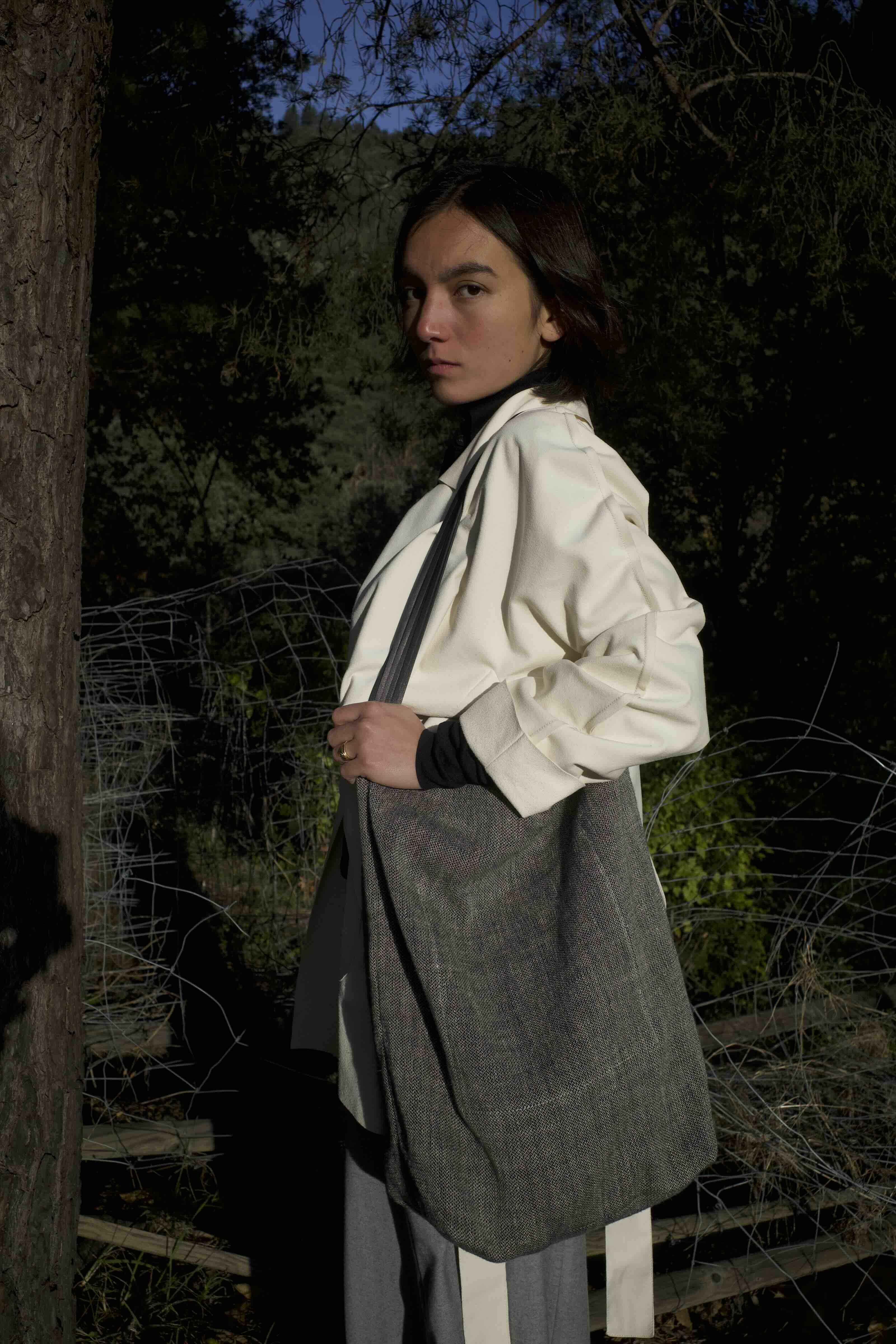 25AW ISAAC REINA X seya. CHASEN BAG /LINEN MULTI HANDLE HOBO