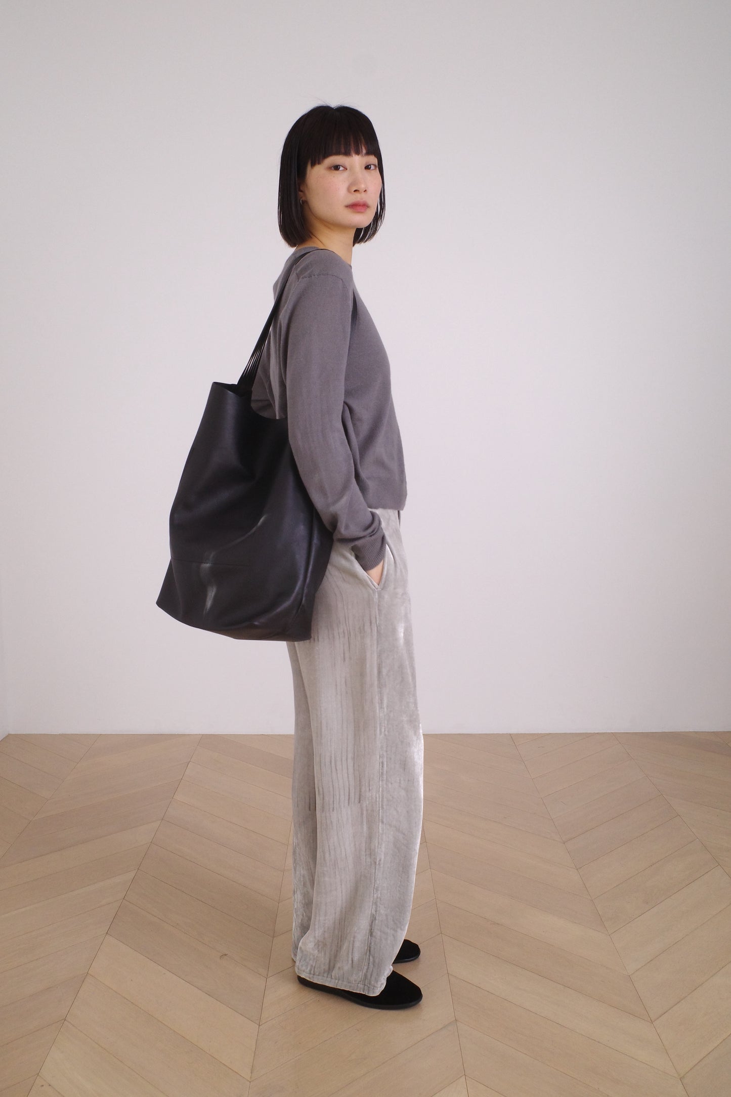 SEYA X ISAAC REINA CHASEN HOBO /LARGE /OIL LEATHER