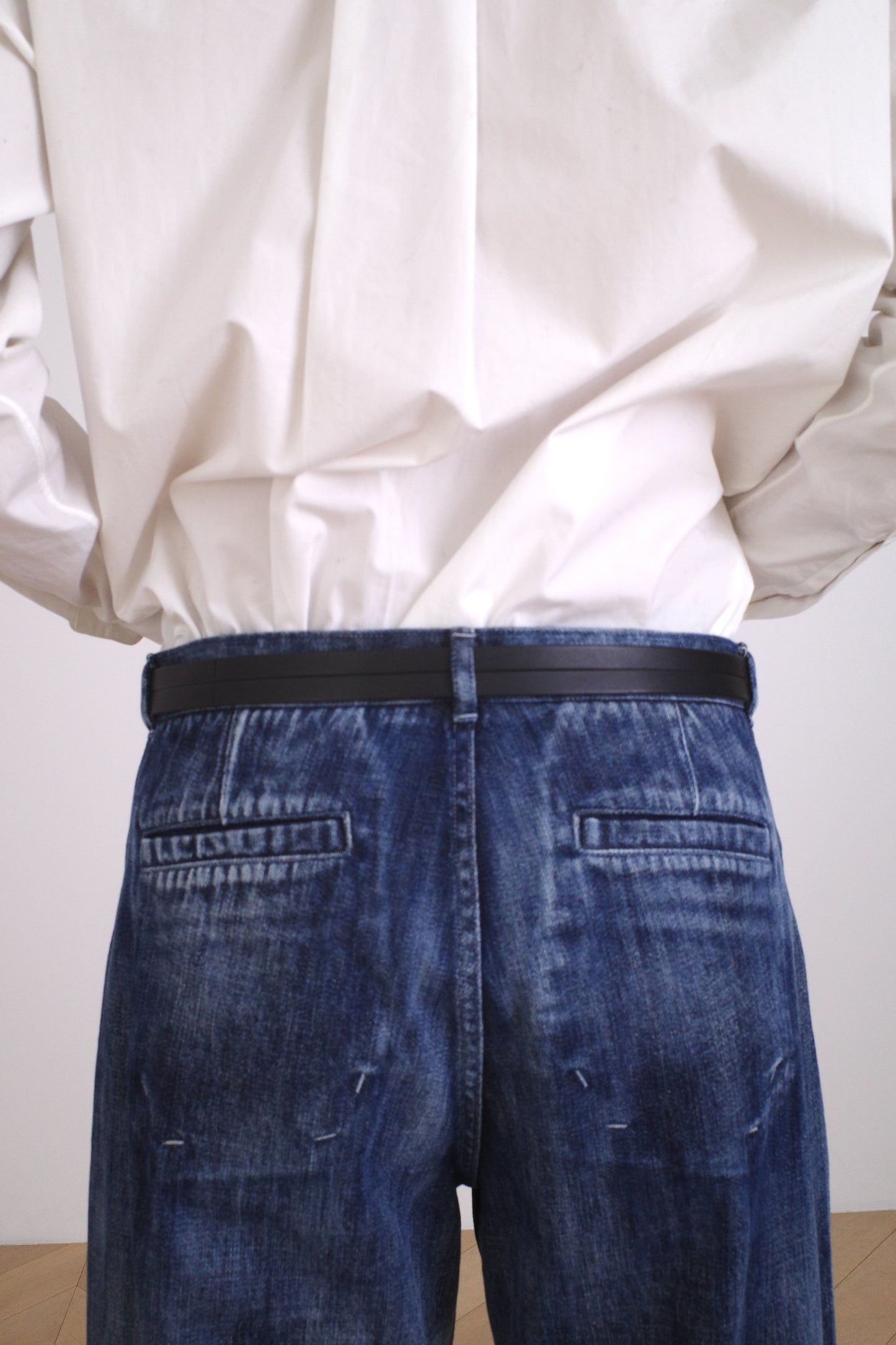 SEYA x ISAAC REINA CHASEN BELT/OIL LEATHER