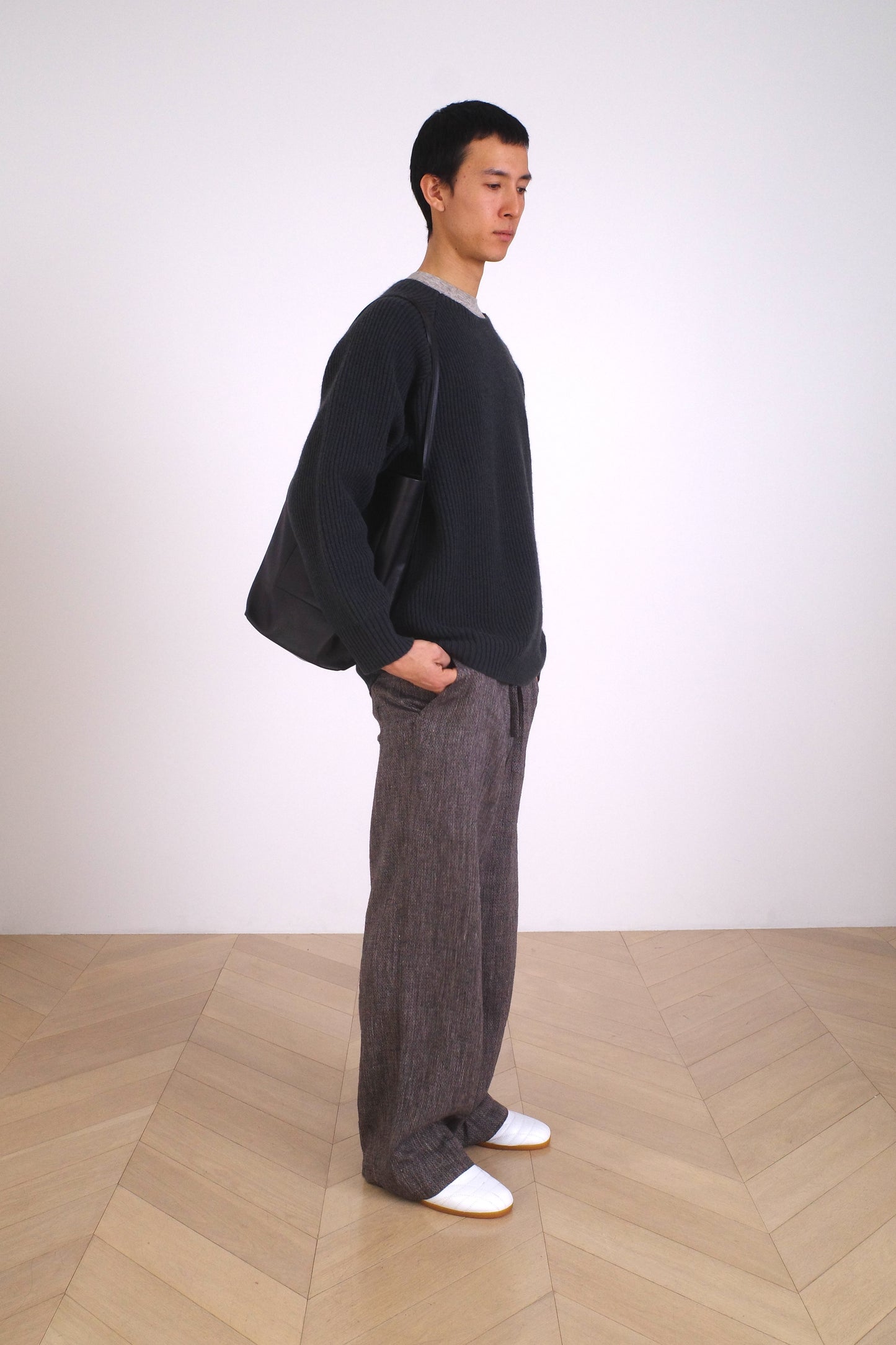 SEYA X ISAAC REINA CHASEN HOBO /MEDIUM /OIL LEATHER