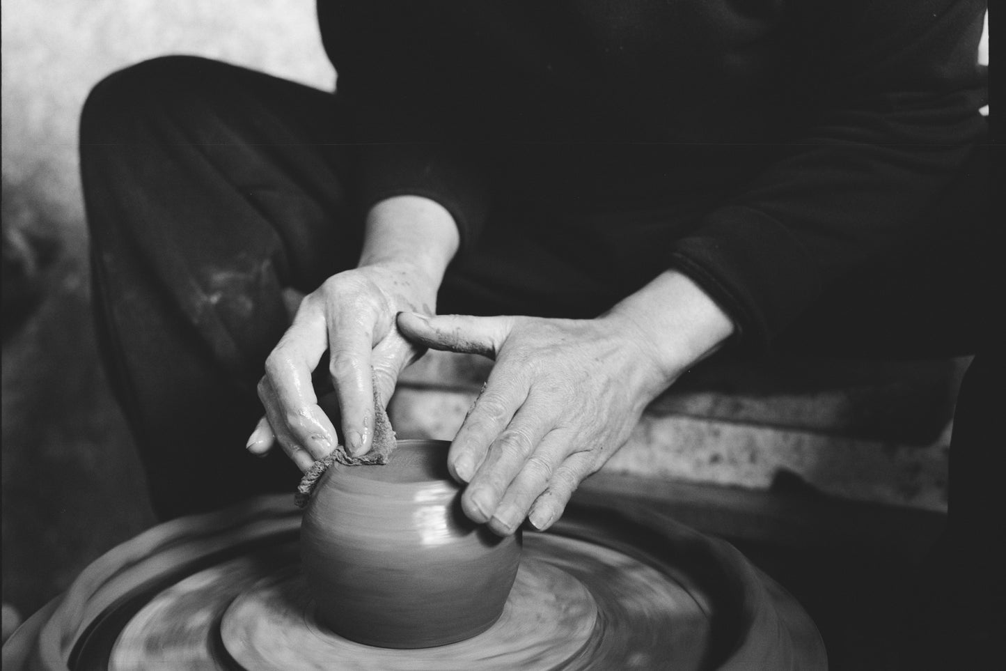 JIANCHUAN BLACK POTTERY - BIG