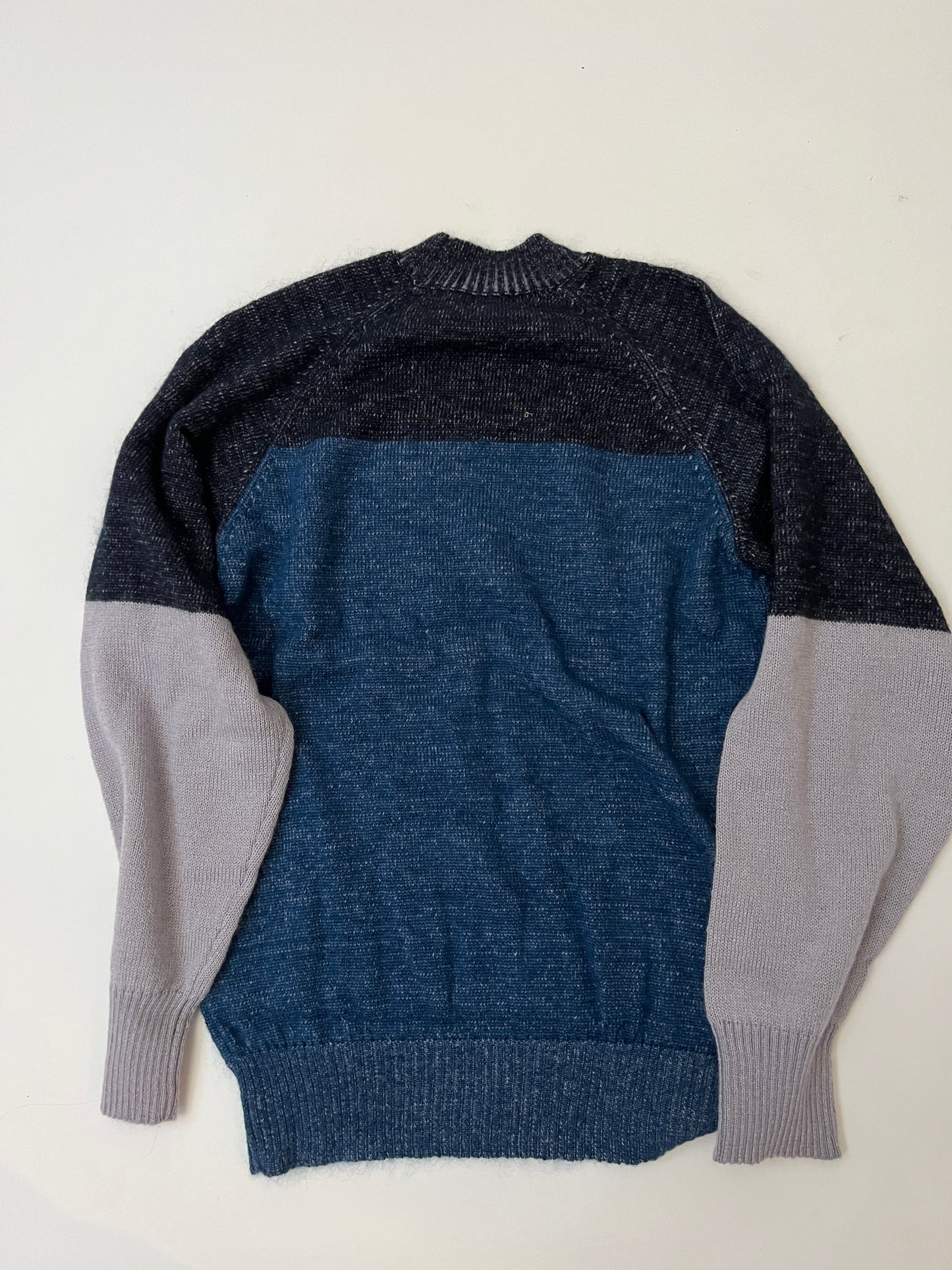 Kham Color Sweater